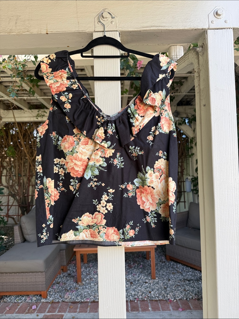 Sezane Floral Ruffle V-Neck Tank Top - Black with Peach Floral